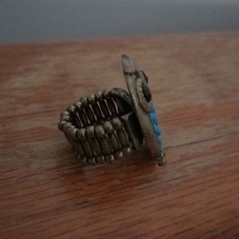 Ring - Picture 4 of 6
